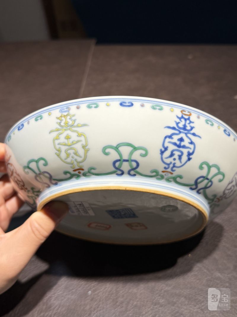 清乾隆 青花斗彩寿字纹盘 - 图16